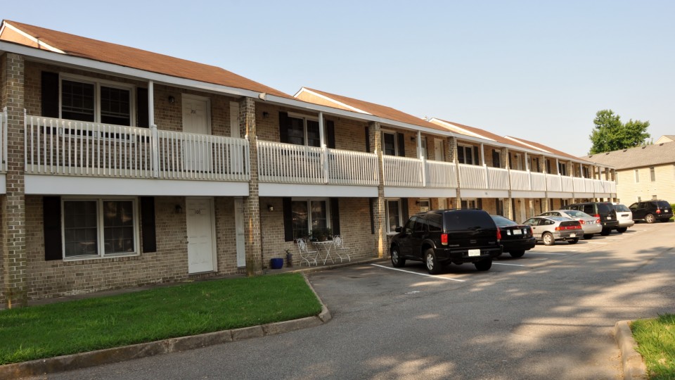 Shadowlawn Villas II Condominium Association Community Management