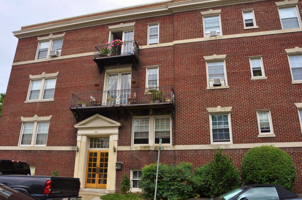 Stockley Gardens Condominium Association Community Management