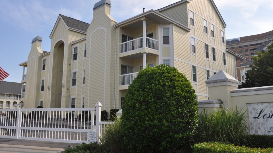 Lesner Pointe East Condominium Association Community Management