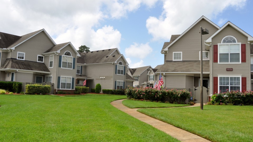 Buckner Woods Condominium Association Community Management, Virginia