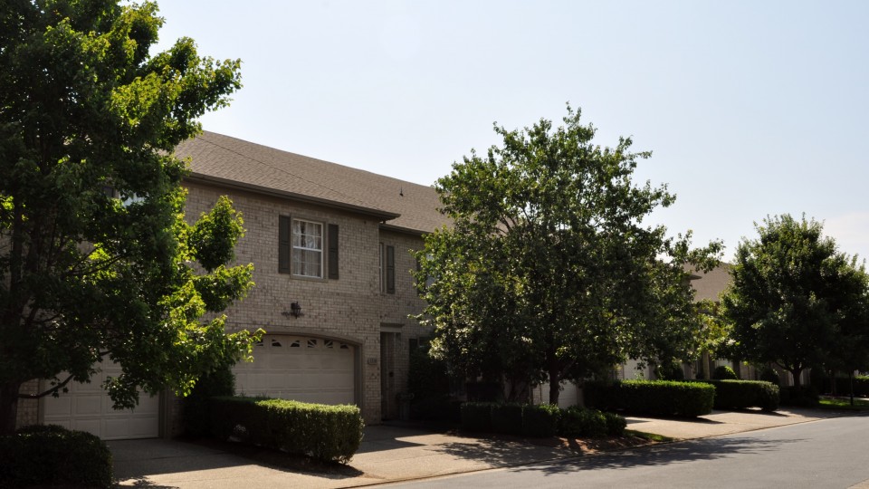 Chancellor Walk Condominium Association Community Management